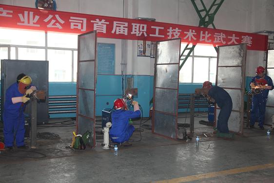 技术比武大赛实践考试现场